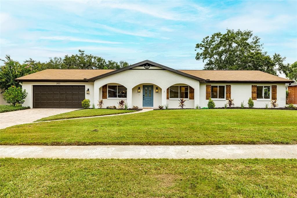 2103 CAPE BEND AVENUE TAMPA, FL 33613