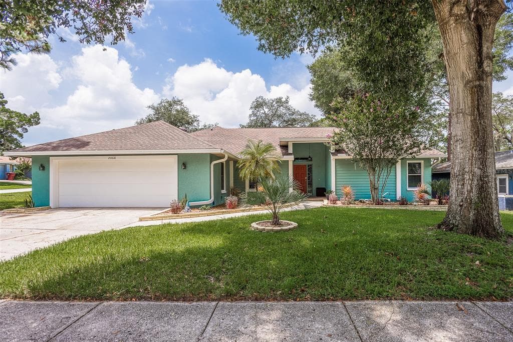2068 NEWBURY COURT PALM HARBOR, FL 34683