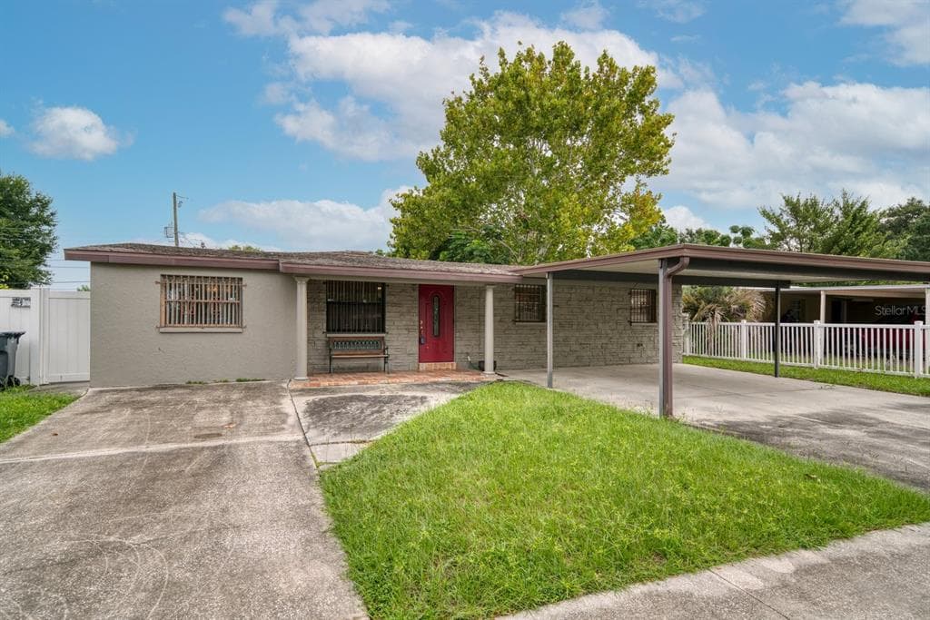 4409 W LAMBRIGHT STREET TAMPA, FL 33614