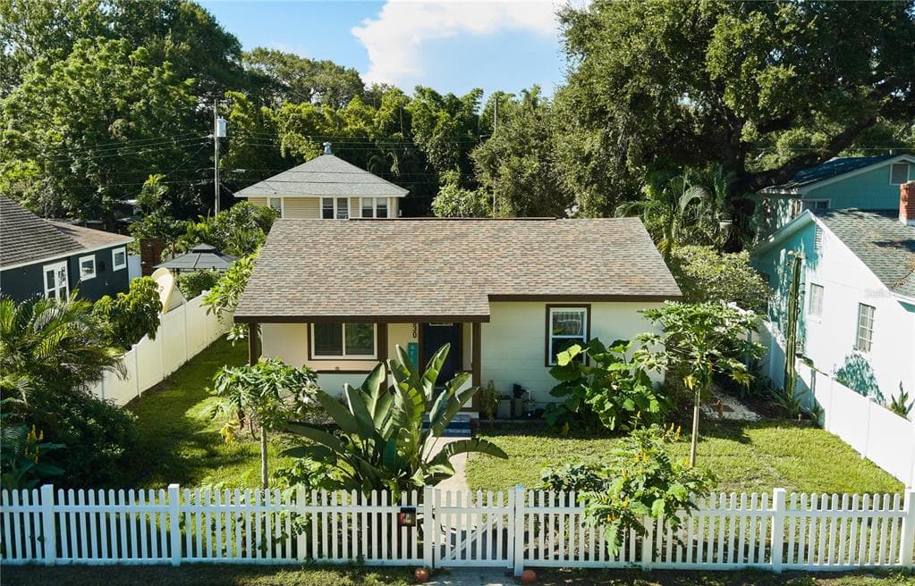 2630 13TH AVENUE N ST PETERSBURG, FL 33713