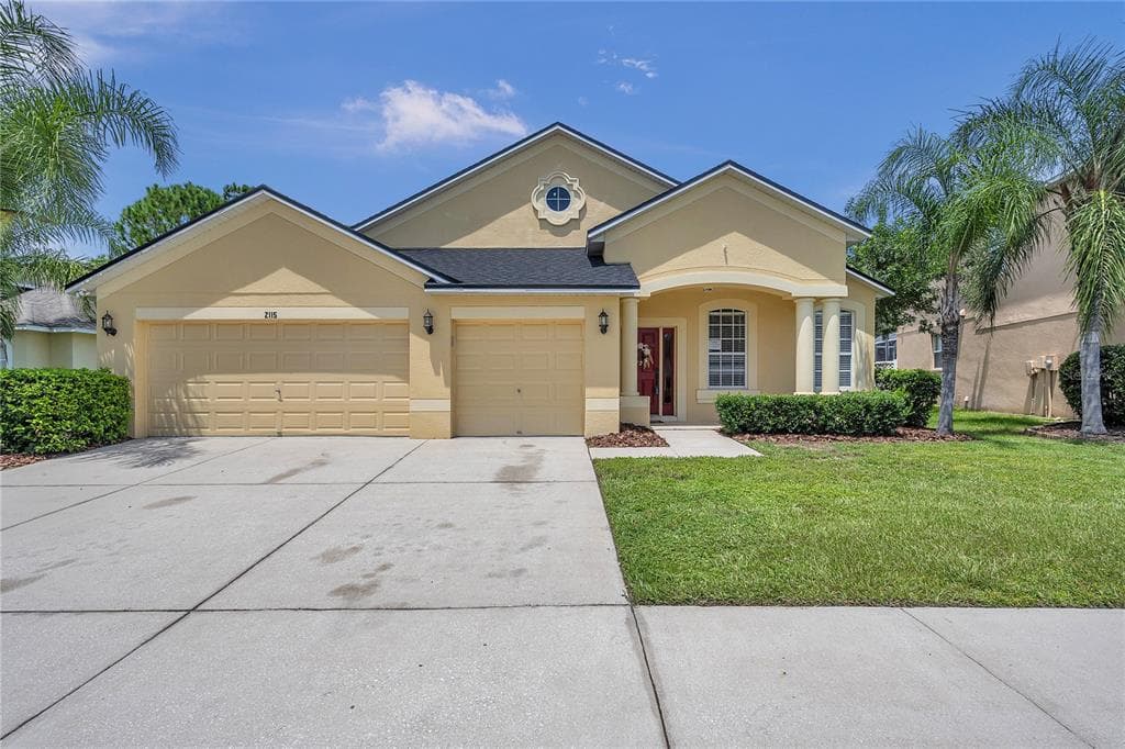 2115 COLVILLE CHASE DRIVE RUSKIN, FL 33570
