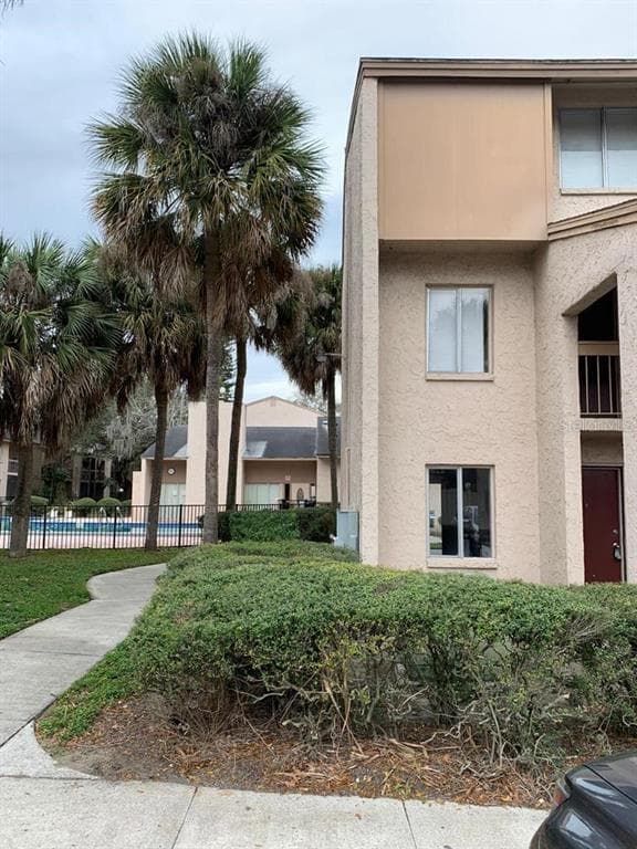 7516 NEEDLE LEAF PLACE UNIT 38 TAMPA, FL 33617