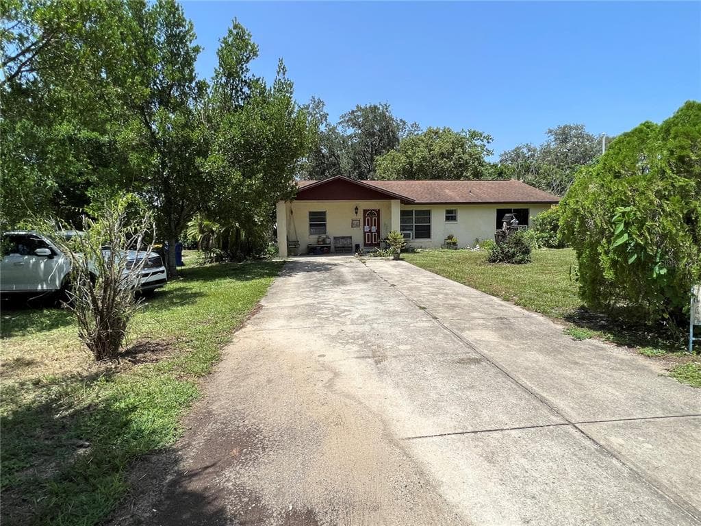 1220 PAULK STREET AVON PARK, FL 33825