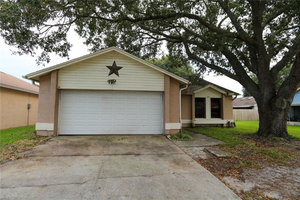 2021 HELM LANE VALRICO, FL 33594