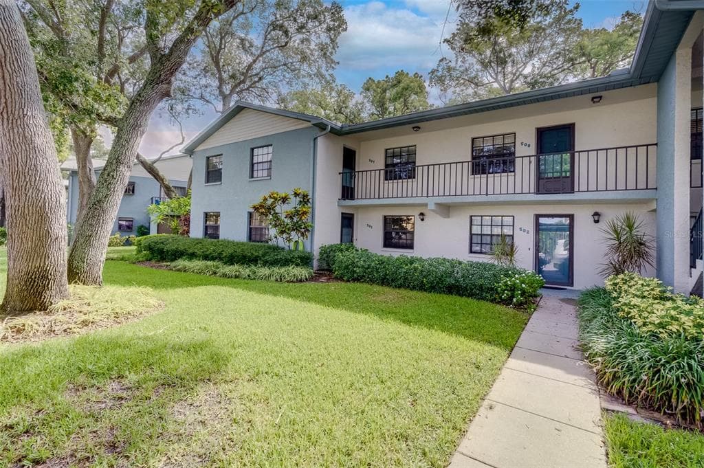 11800 PARK BOULEVARD UNIT 507 SEMINOLE, FL 33772