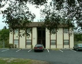 1810 E 143RD AVENUE TAMPA, FL 33613
