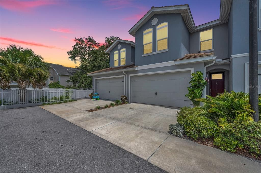 423 BIRDSONG LANE DUNEDIN, FL 34698