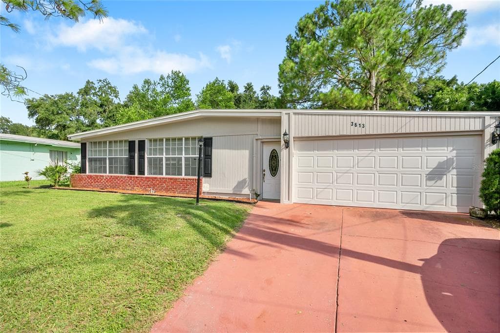 3613 E KNOLLWOOD STREET TAMPA, FL 33610