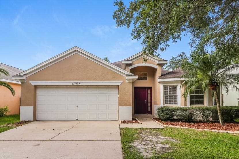 4723 WHISPERING WIND AVENUE TAMPA, FL 33614