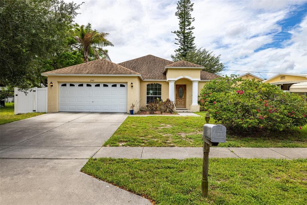 2542 57TH AVENUE N ST PETERSBURG, FL 33714
