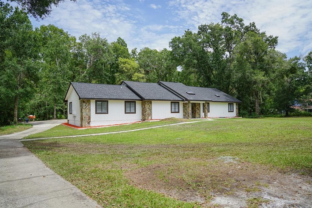 25241 BUNTING CIRCLE LAND O LAKES, FL 34639