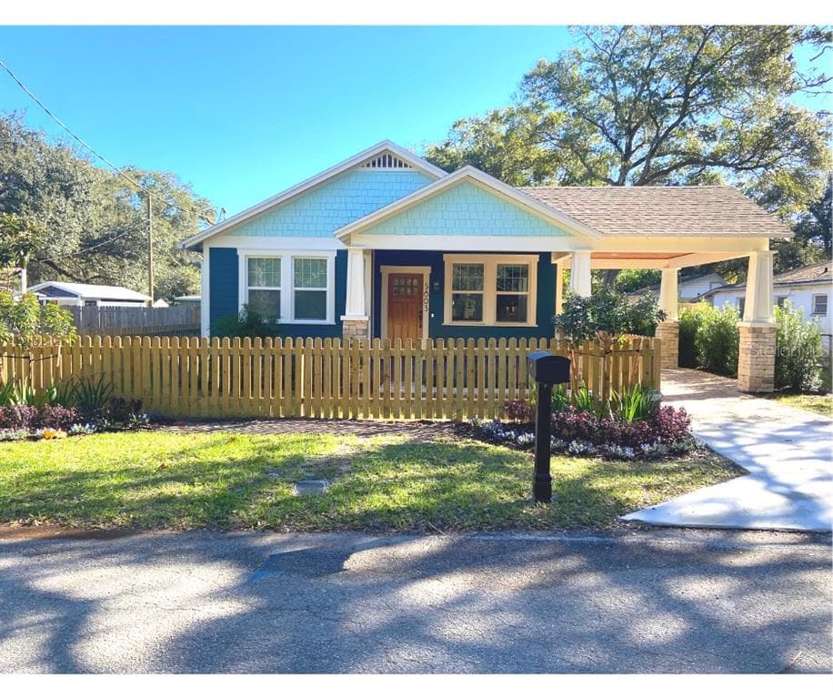5803 N 17TH STREET TAMPA, FL 33610