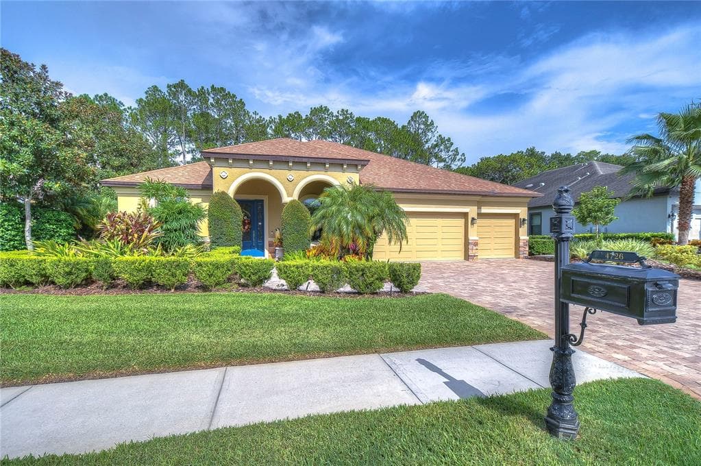 4726 LAGO VISTA CIRCLE LAND O LAKES, FL 34639