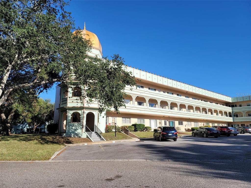 2286 NORWEGIAN DRIVE UNIT 18 CLEARWATER, FL 33763