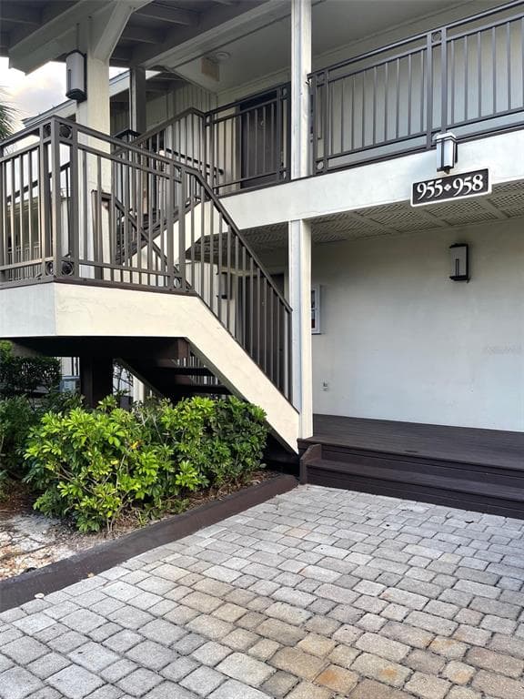 4748 FOX HUNT DRIVE UNIT 955 WESLEY CHAPEL, FL 33543