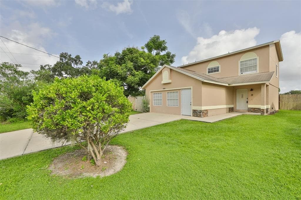 749 SCHOOLHOUSE ROAD LAKELAND, FL 33813