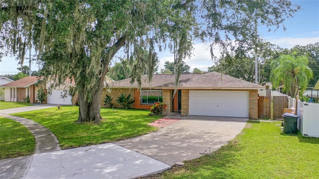 3618 OAK BARK LANE BRANDON, FL 33511