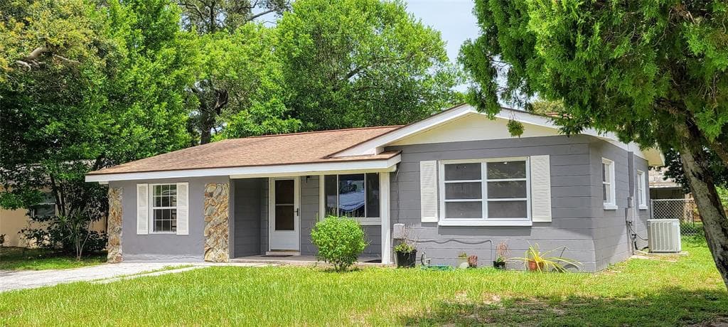10931 110TH AVENUE SEMINOLE, FL 33778