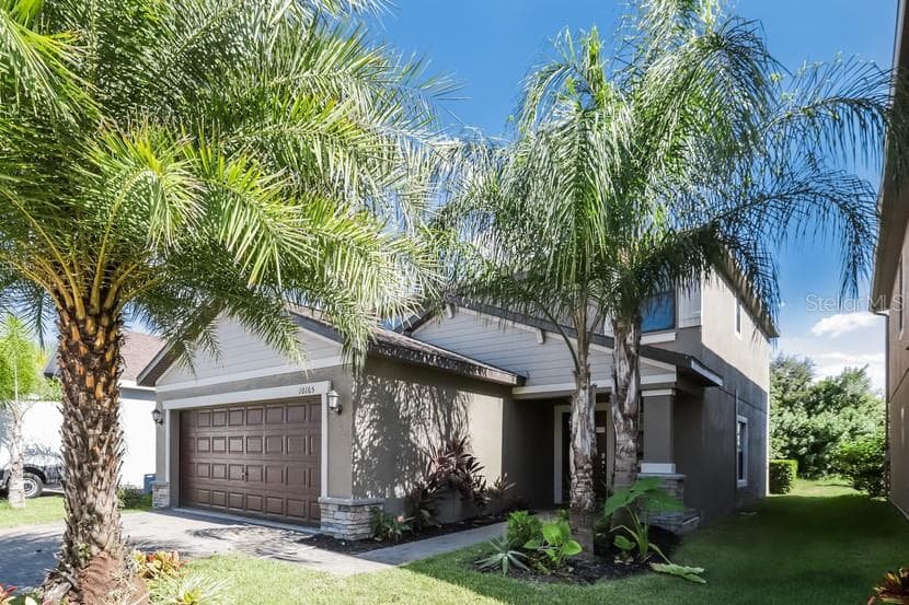10165 NEWMINSTER LOOP RUSKIN, FL 33573