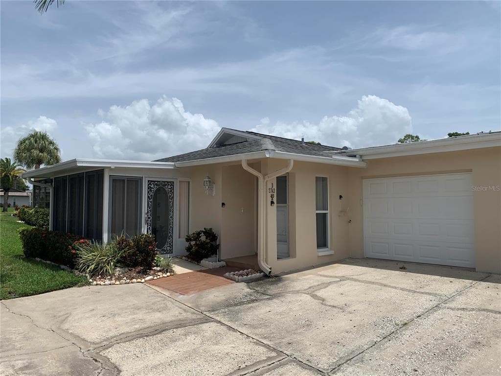 2743 SHERBROOKE LANE UNIT D PALM HARBOR, FL 34684