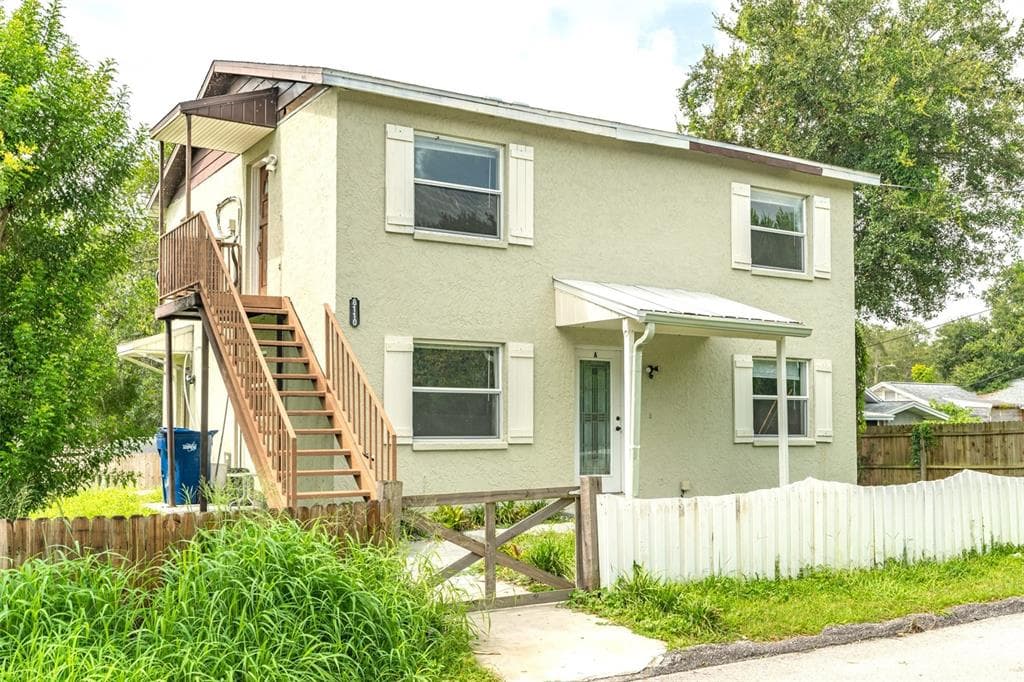 8110 N 19TH STREET TAMPA, FL 33604