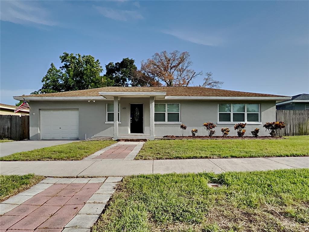 1253 JASMINE WAY CLEARWATER, FL 33756