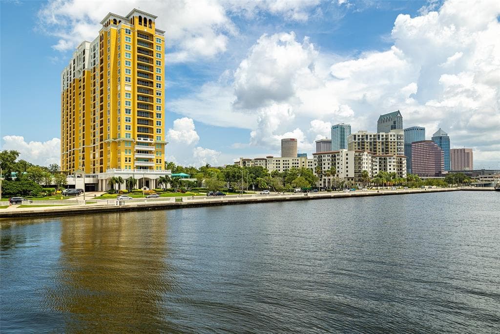 345 BAYSHORE BOULEVARD UNIT 601 TAMPA, FL 33606