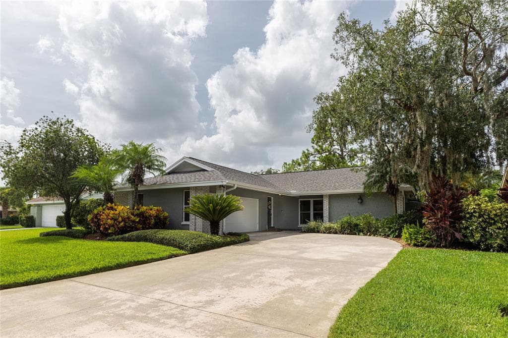 13510 CLUBSIDE DRIVE