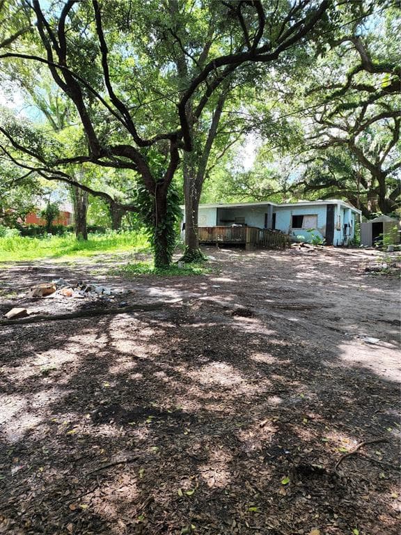 4101 E POCAHONTAS AVENUE TAMPA, FL 33610