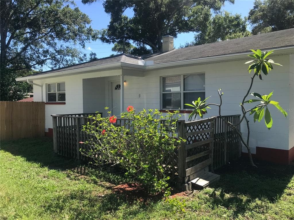 4819 HAINES ROAD N ST PETERSBURG, FL 33714