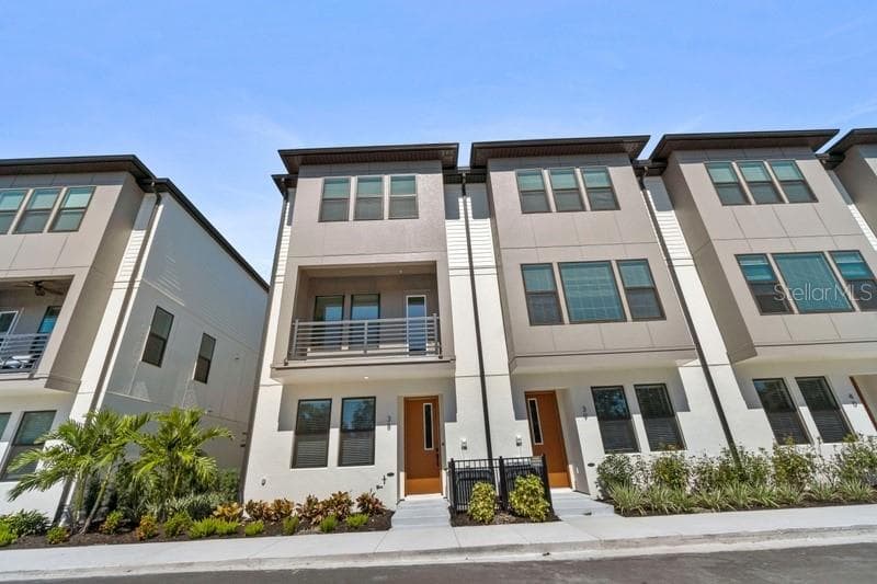2511 N GRADY AVENUE UNIT 38 TAMPA, FL 33607