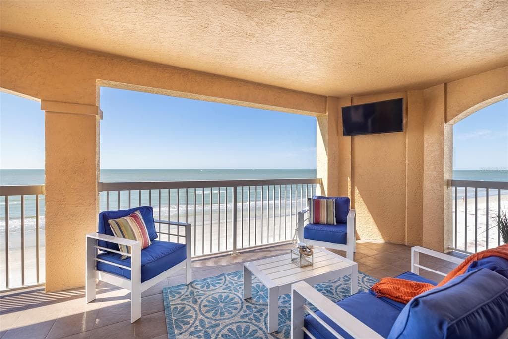 17040 GULF BOULEVARD UNIT 500 NORTH REDINGTON BEACH, FL 33708