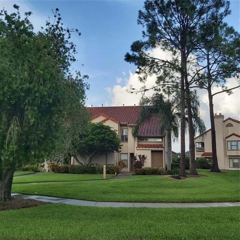 1908 GARDEN LAKE DRIVE UNIT 1908