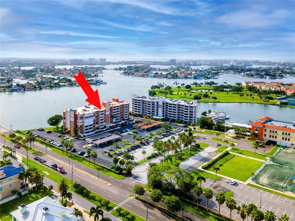 500 TREASURE ISLAND CAUSEWAY UNIT 704 TREASURE ISLAND, FL 33706
