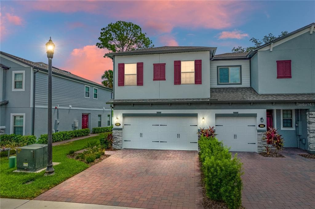 320 CEDAR BARK LANE SANFORD, FL 32771