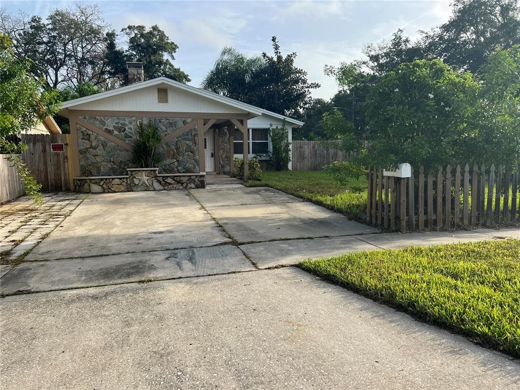 6401 81ST AVENUE N PINELLAS PARK, FL 33781