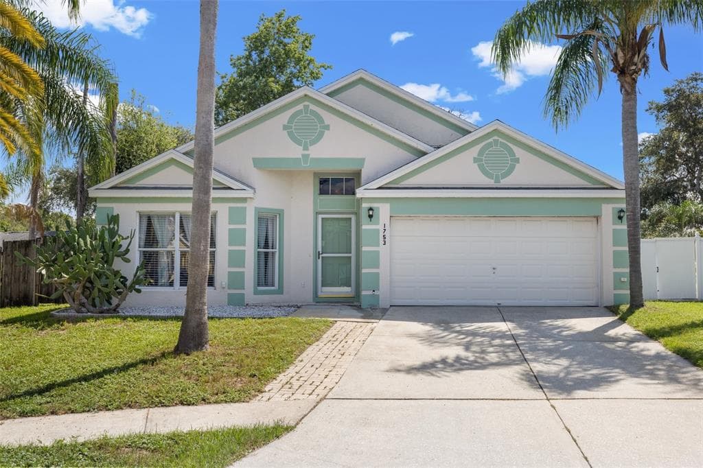 1753 BLUE LAKE COURT TARPON SPRINGS, FL 34689
