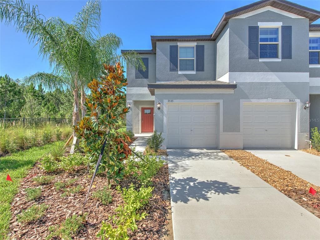 3535 BELLEMEADE COURT WESLEY CHAPEL, FL 33543