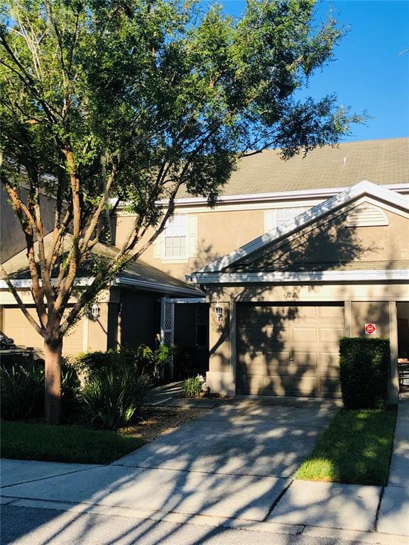 4122 KEY THATCH DRIVE TAMPA, FL 33610