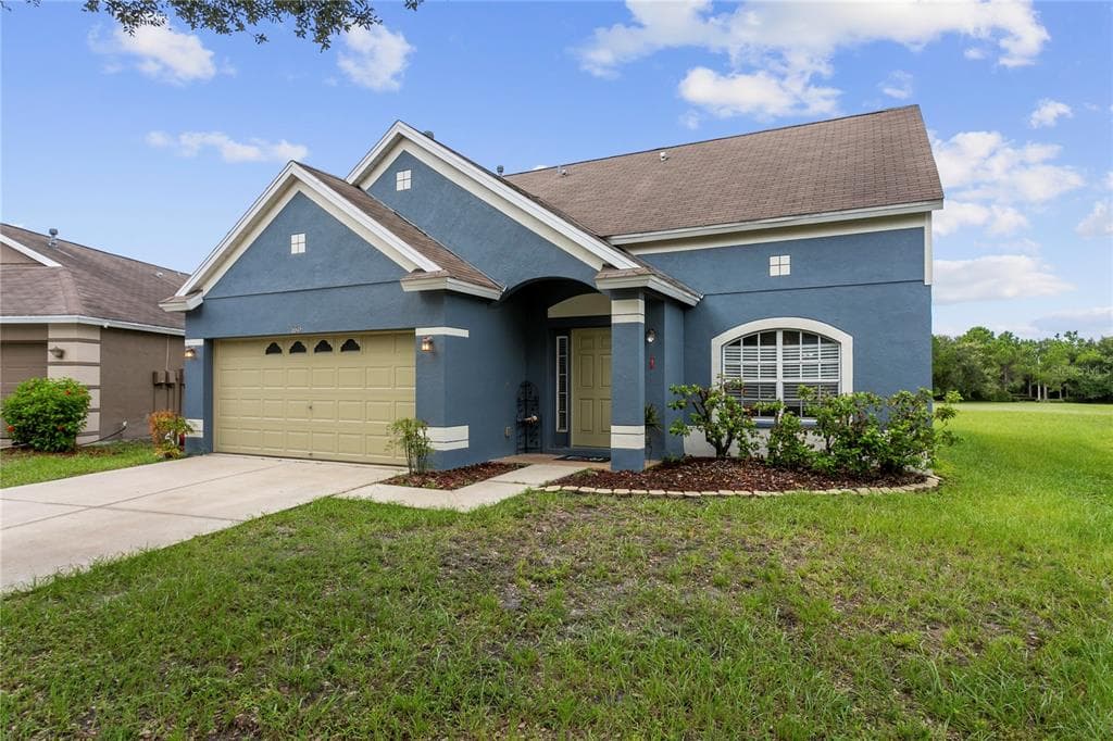 6645 CAMBRIDGE PARK DRIVE APOLLO BEACH, FL 33572