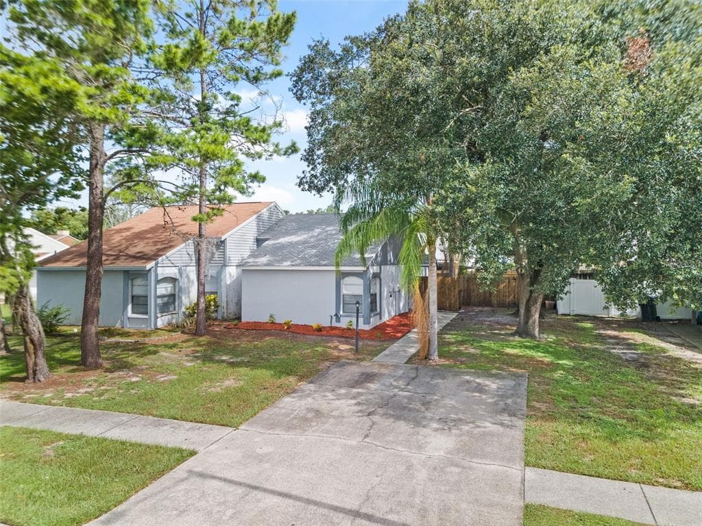 7705 CITRONELLA COURT TAMPA, FL 33625