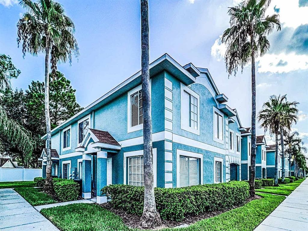 2135 FLUORSHIRE DRIVE BRANDON, FL 33511