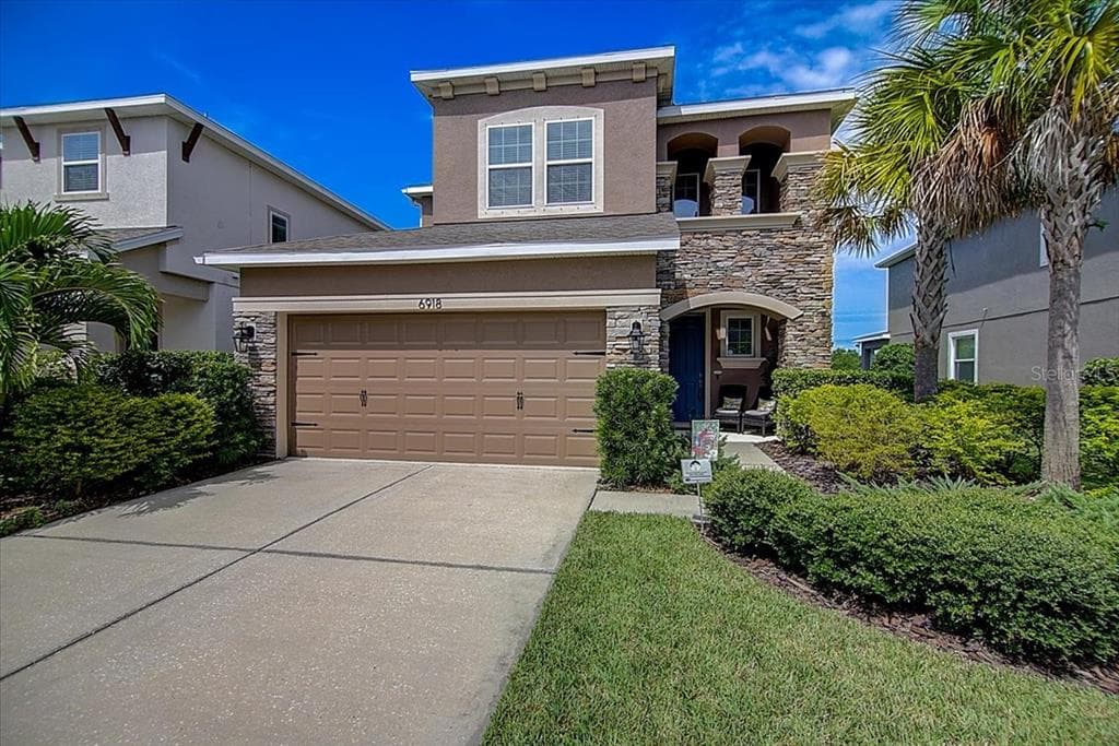 6918 OLD BENTON DRIVE APOLLO BEACH, FL 33572