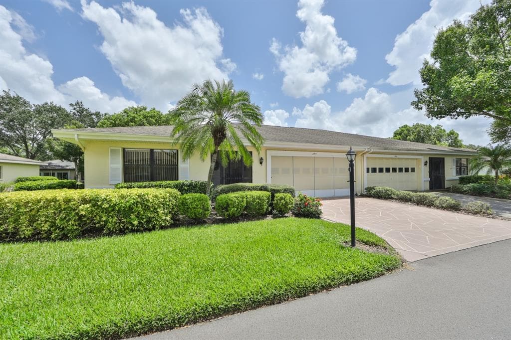 2514 LANCASTER DRIVE SUN CITY CENTER, FL 33573