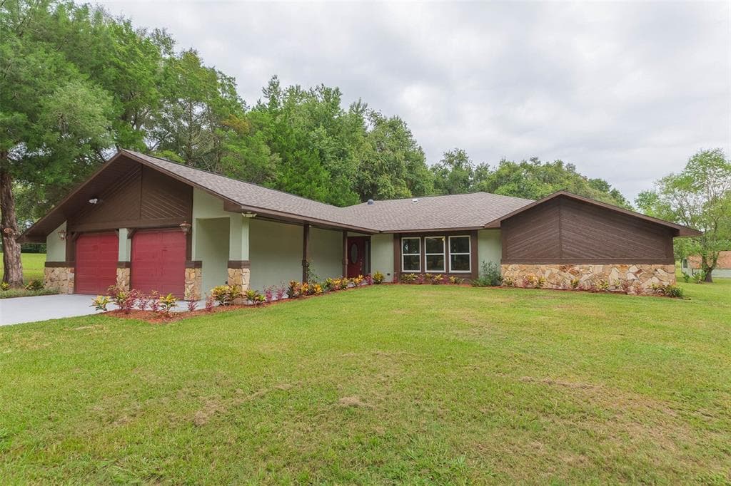 16562 SPRING VALLEY ROAD DADE CITY, FL 33523