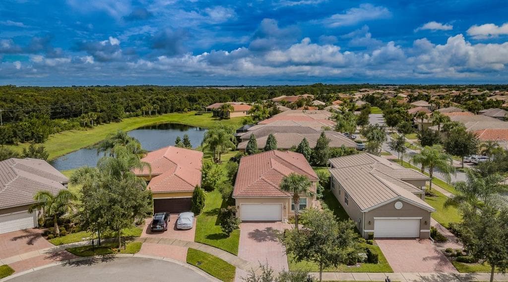 5103 SHADY STONE PLACE WIMAUMA, FL 33598