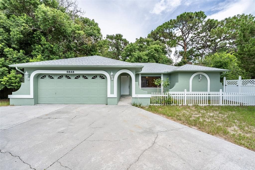 5848 VAN BUREN STREET NEW PORT RICHEY, FL 34653