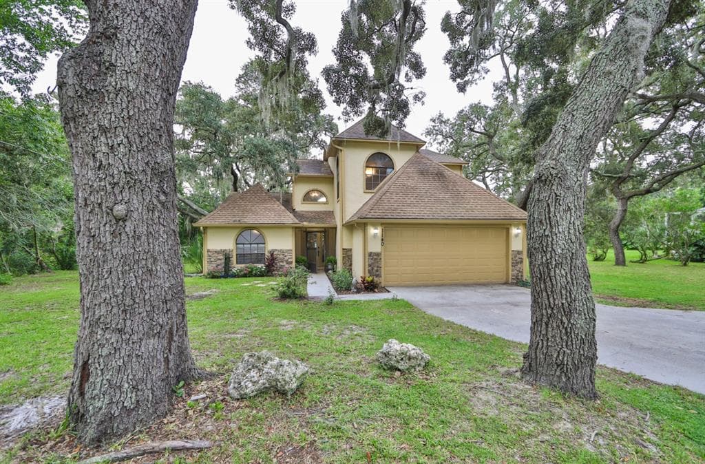 1140 WATERFALL DRIVE