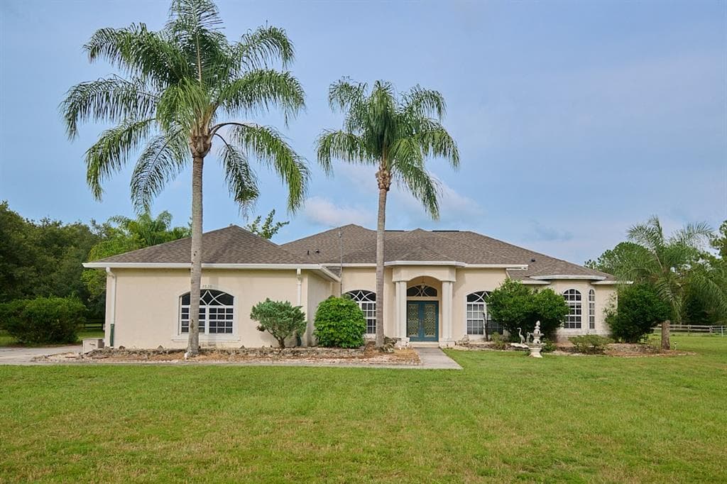 7820 RIATA PLACE ZEPHYRHILLS, FL 33541