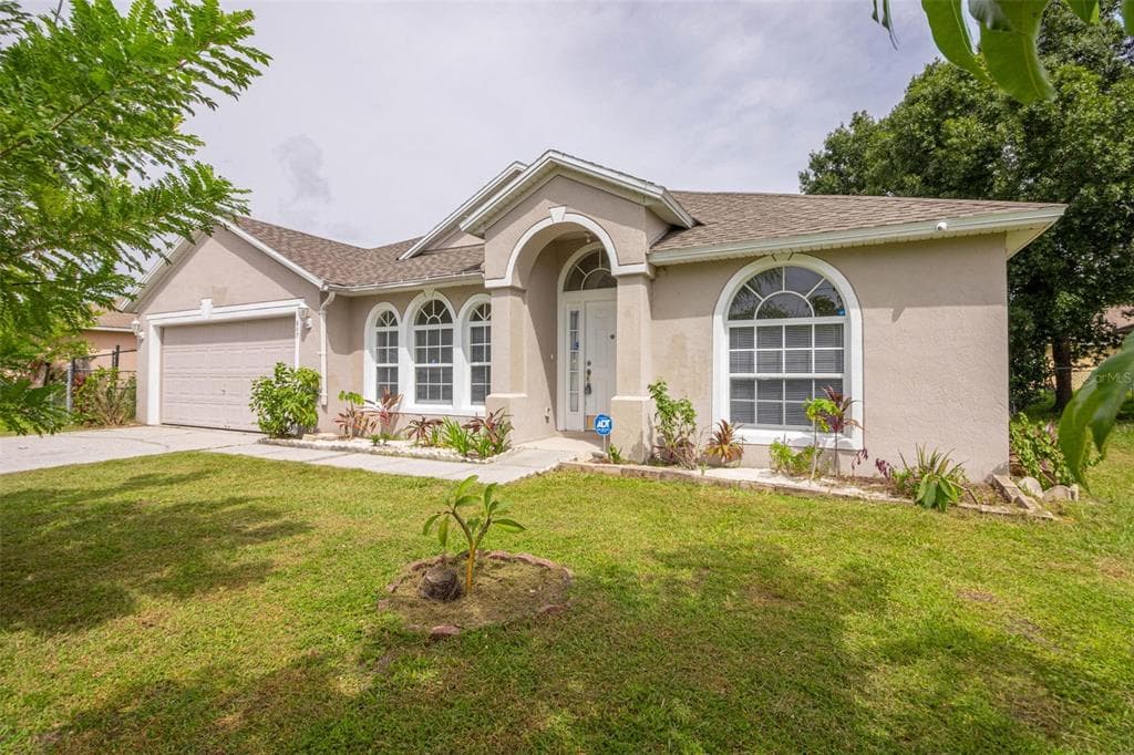 607 ROBIN LANE KISSIMMEE, FL 34759